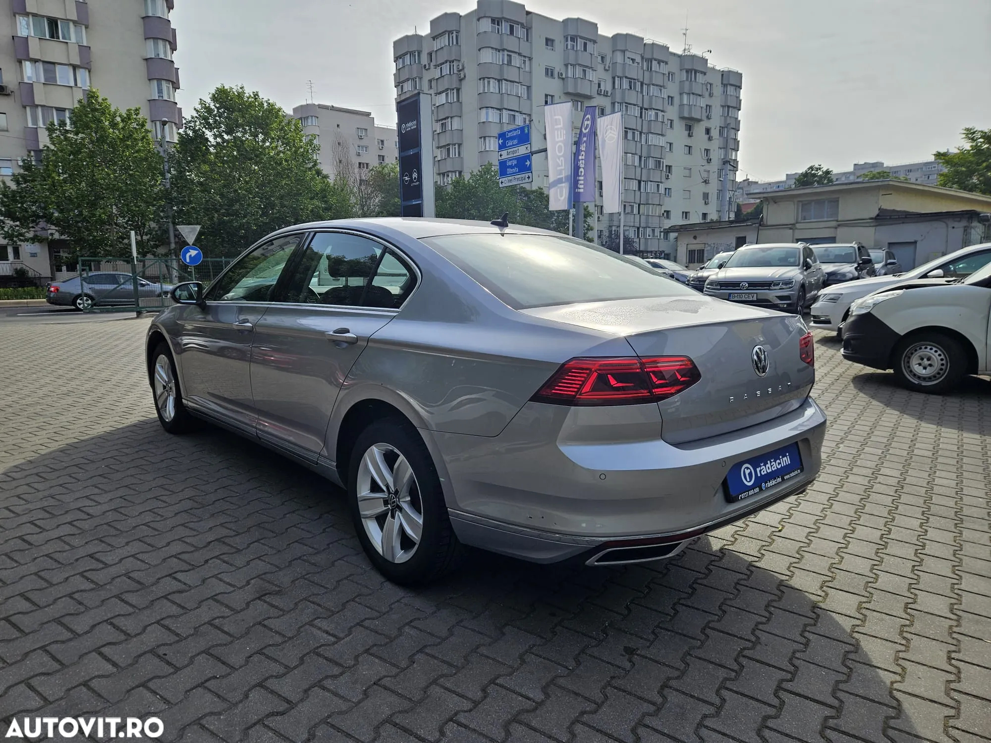 Volkswagen Passat 2.0 TDI DSG Highline - 3