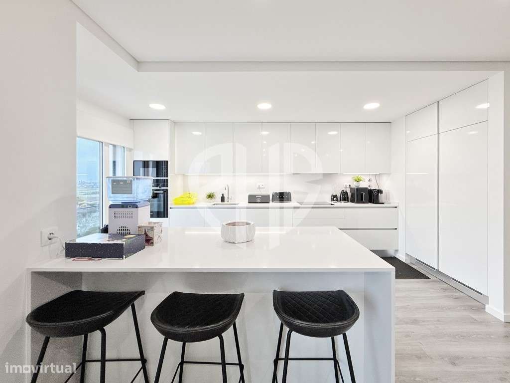 Apartamento T4 Duplex 3/ Suites com Vista Lisboa / Rio Tejo-13