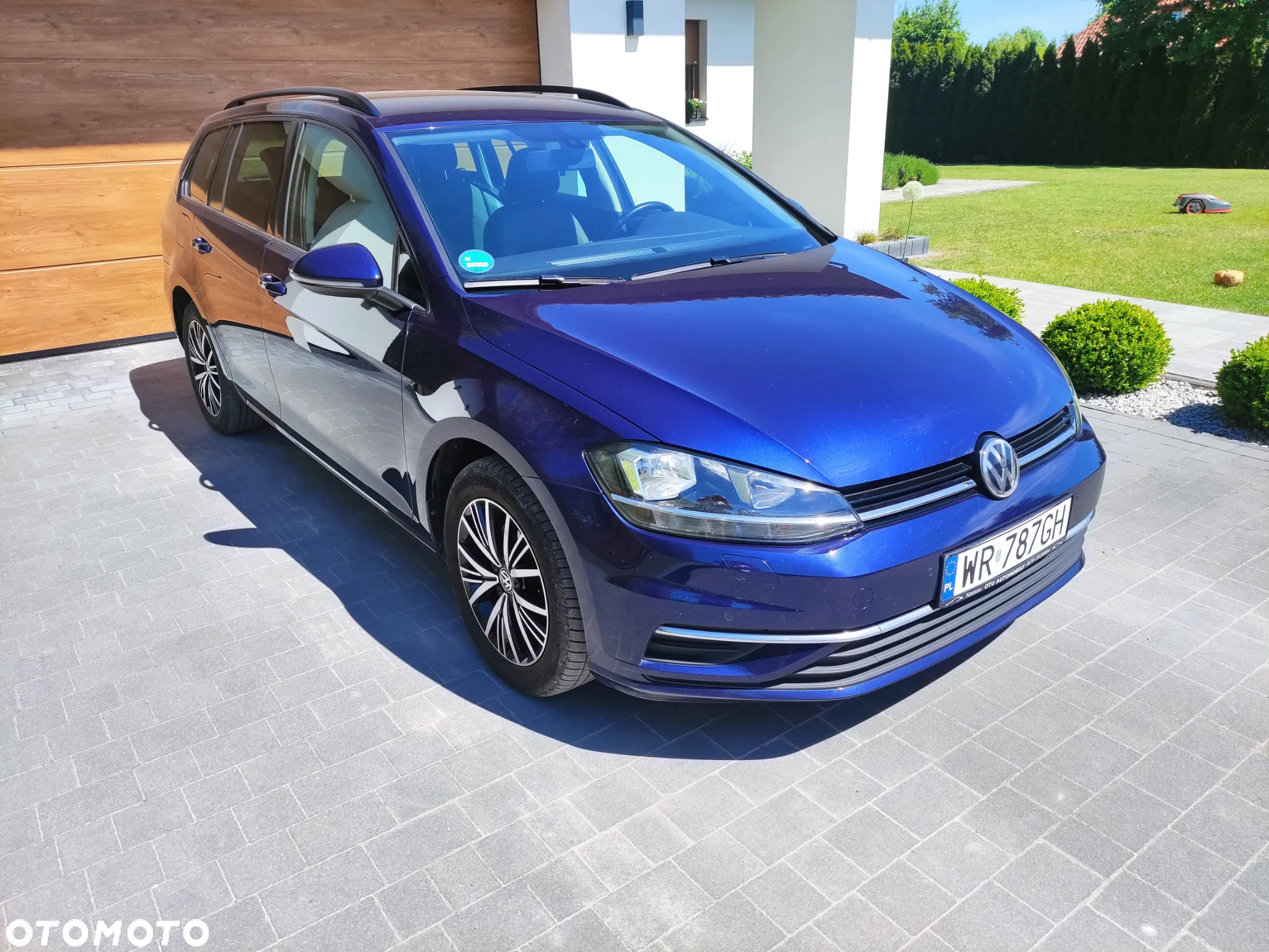 Volkswagen Golf 2.0 BlueTDI DSG Comfortline - 4