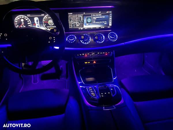 Mercedes-Benz E 220 d 9G-TRONIC - 1