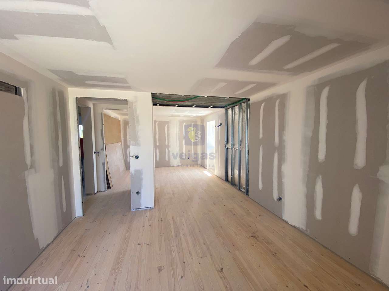 Moradia Recuperada T3 - São Bartolomeu dos Galegos-16