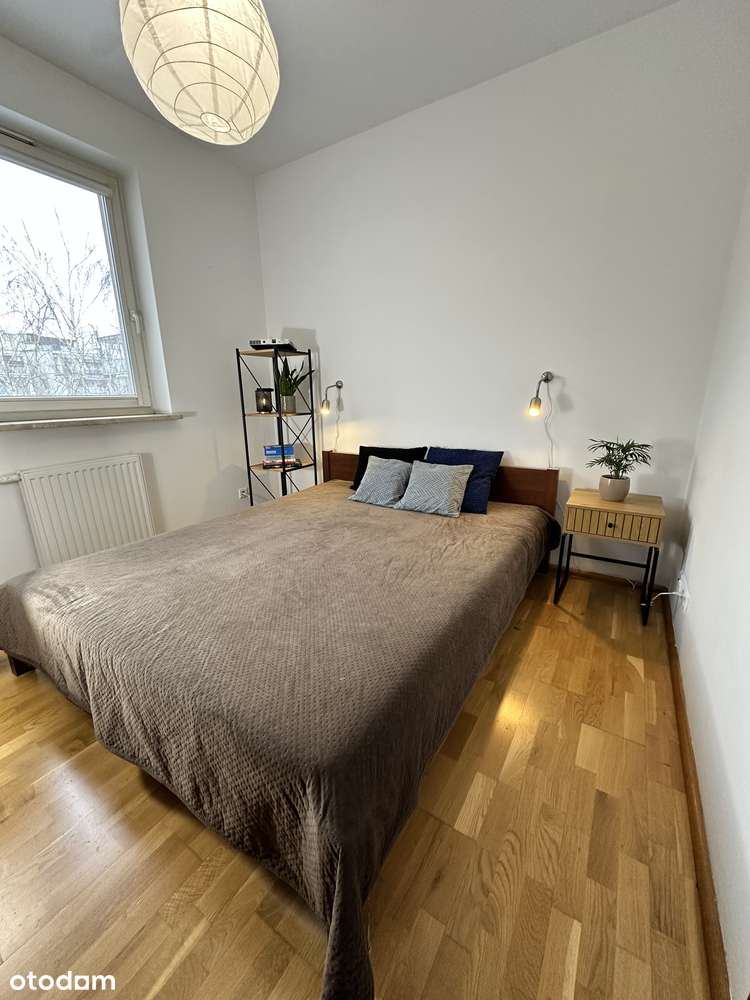 REZERWACJA. 3 pokoje,zamknięte osiedle,blisko metra Kondratowicza-1