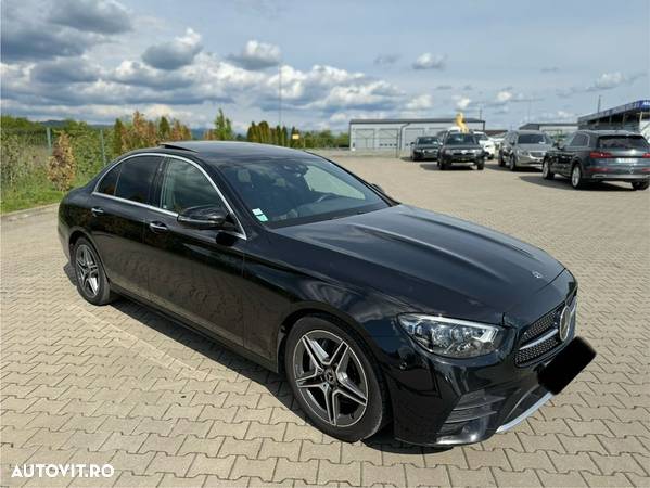 Mercedes-Benz E 220 d T 9G-TRONIC AMG Line - 17