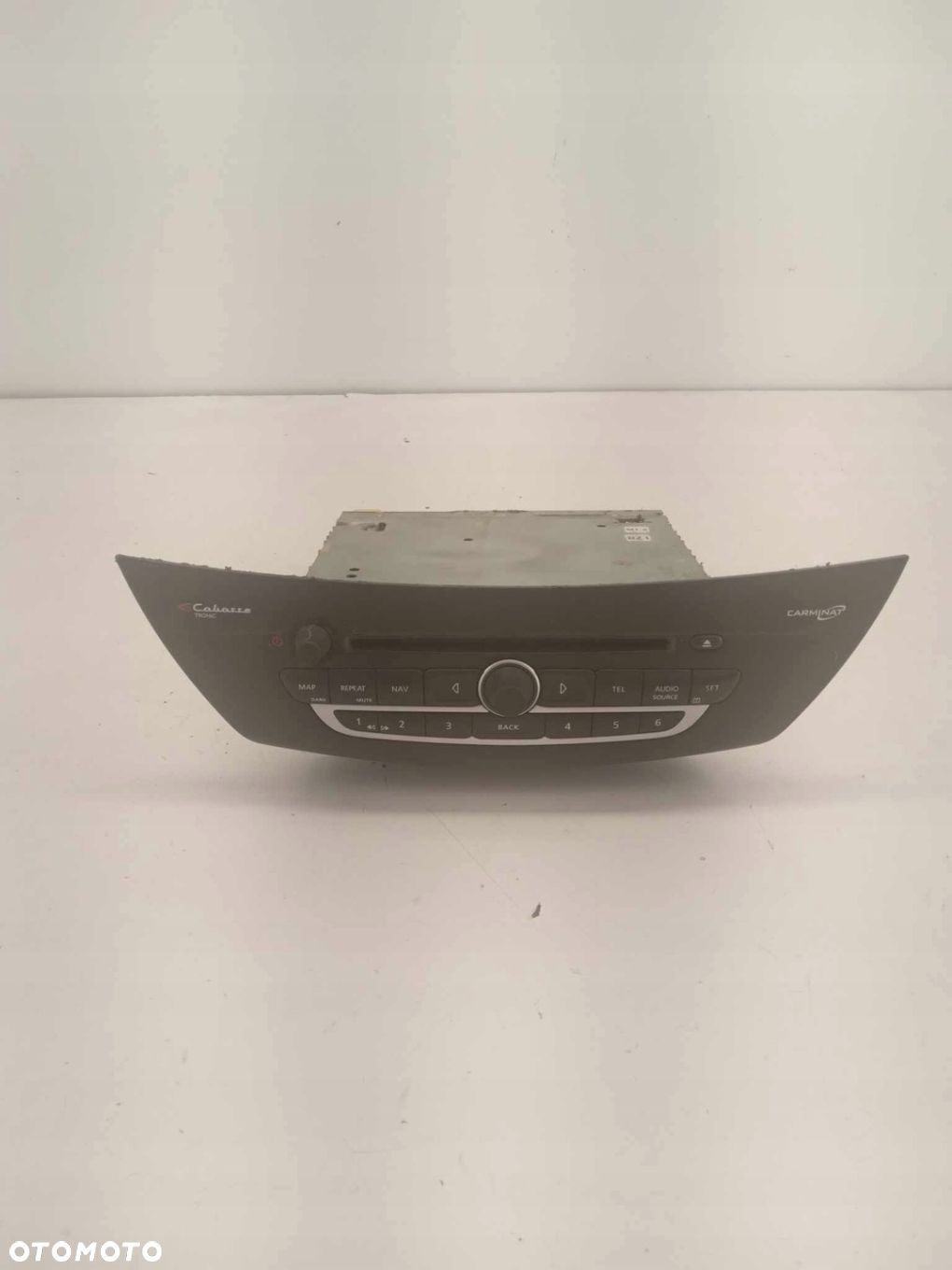 RENAULT LAGUNA III RADIO CD CABASSE 281150005R - 1