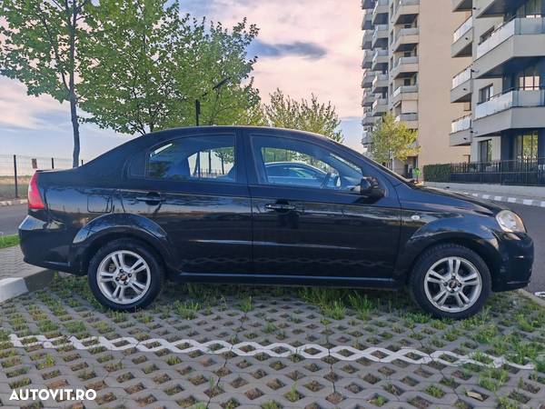 Chevrolet Aveo 1.4i LT 55 - 25