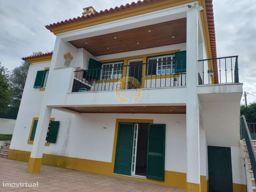 Moradia T4 isolada com Piscina - Grande imagem: 4/23