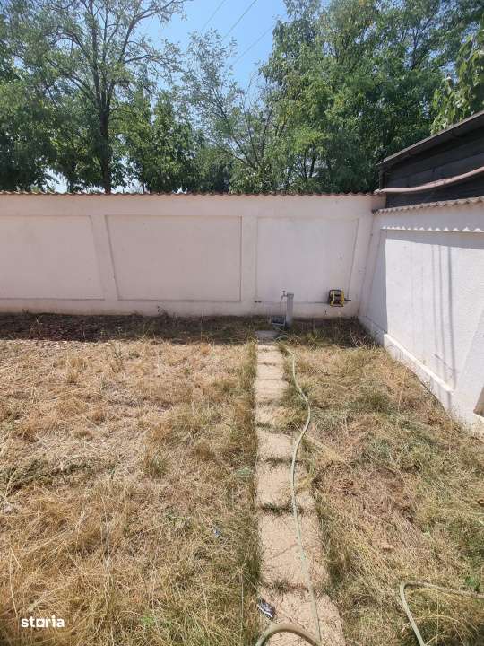 Casa P + 1 zona Lapus, 180 mp si teren 260 mp - Imagine principală: 4/19