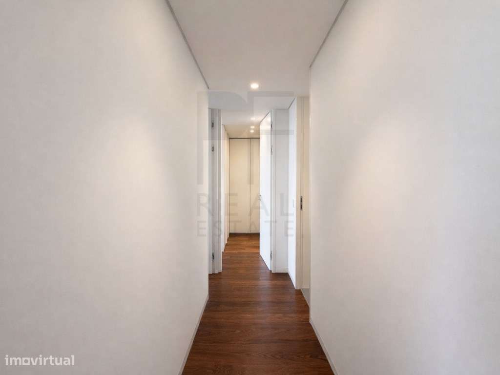 Exclusivo T2 de Luxo | 154 m² | Condomínio Sandwoods com Piscina, C...-13