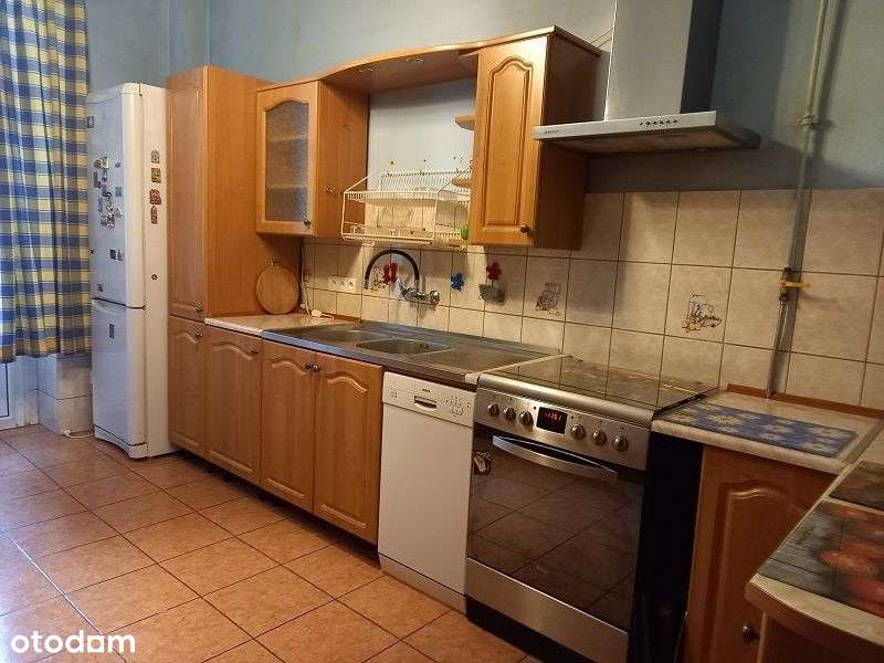 duże, mieszczańskie mieszkanie w dobrej-5