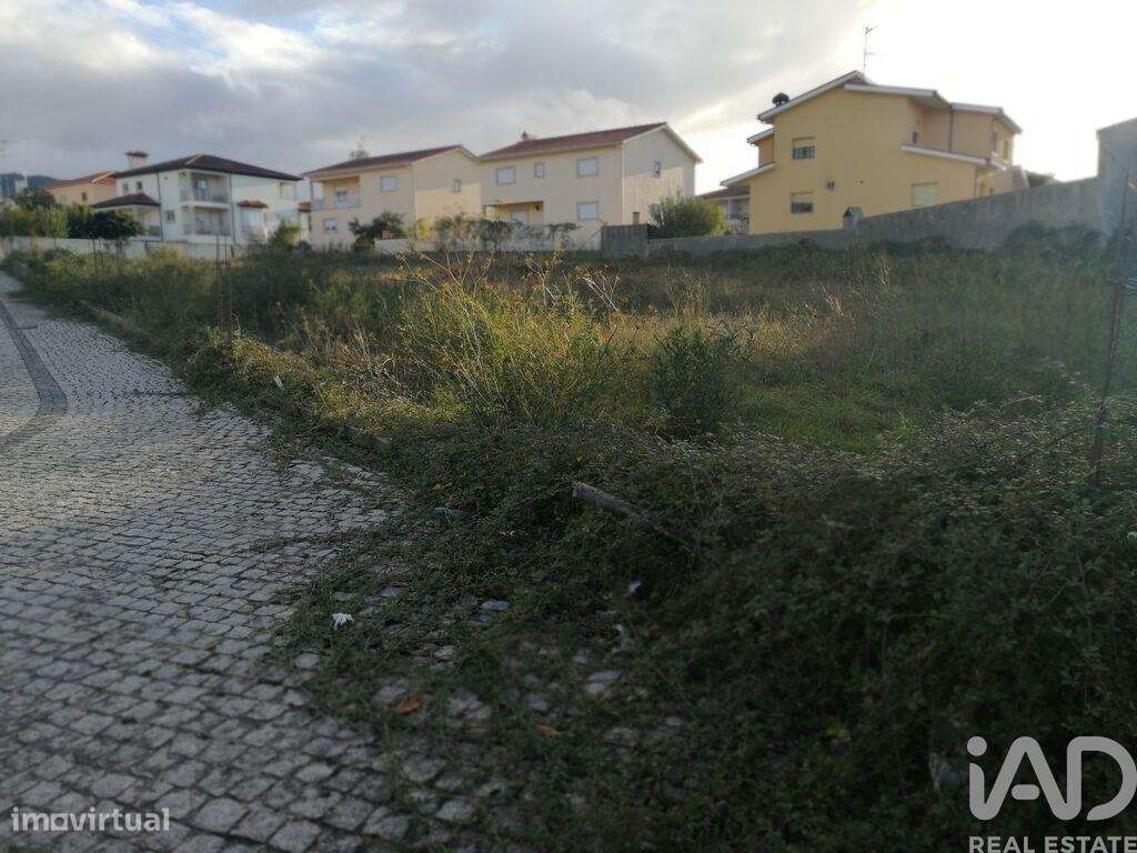 Terreno em Vilar de Nantes de 2686,00 m2 - Grande imagem: 4/6