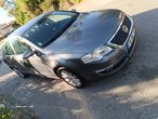 VW Passat 2.0 TDI Confortline - 3