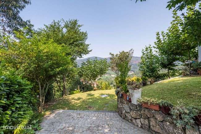 REFÚGIO ISOLADA ÀS PORTAS DO GERÊS: Natureza, privacidade e vistas.-20