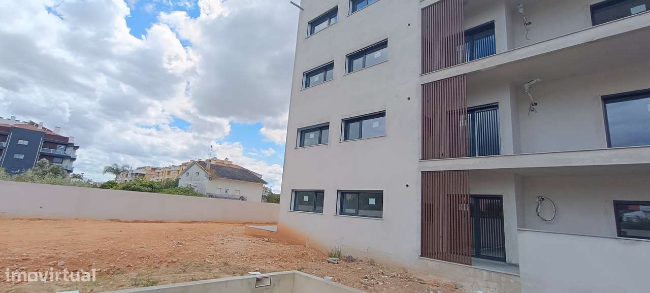 Apartamento T3 – 1.º Andar com Vista Piscina | Condomínio Privado - Grande imagem: 5/24
