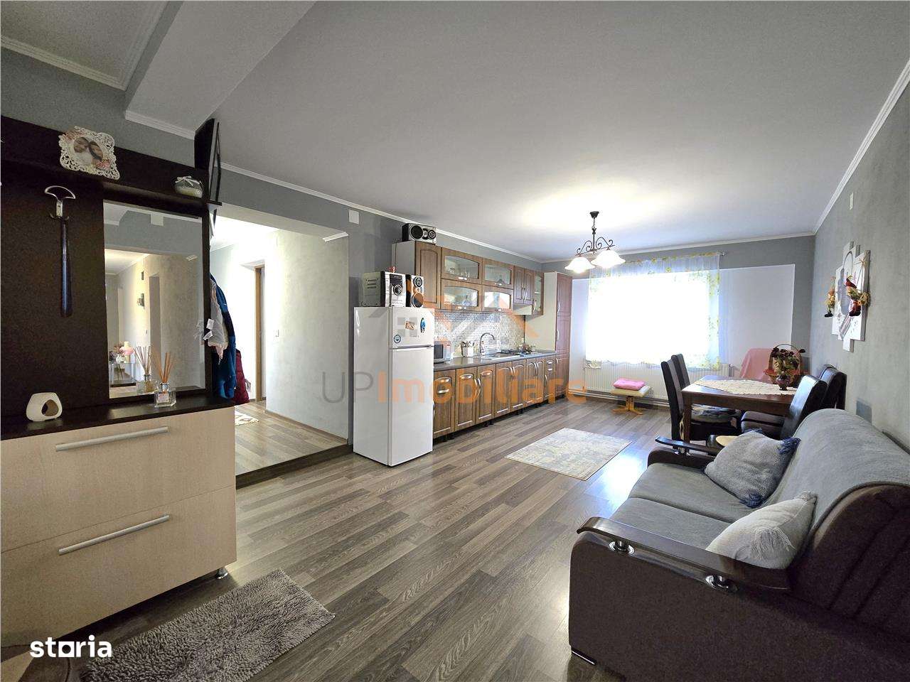 CASA 3 CAMERE + LIVING | 1790 MP TEREN | SAT RAPA | BIHOR - Imagine principală: 2/20