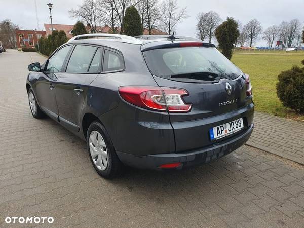 Renault Megane 1.5 dCi Color Edition - 4