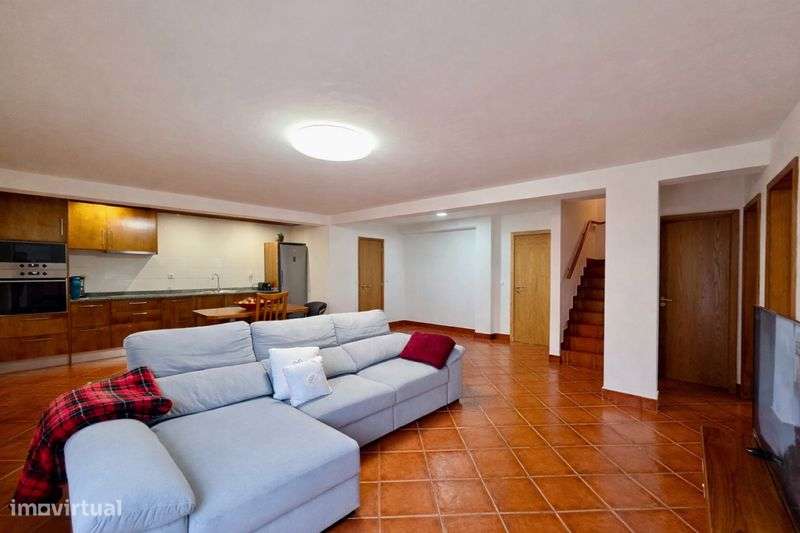 Moradia T5 à venda em Santa Comba - Grande imagem: 4/8
