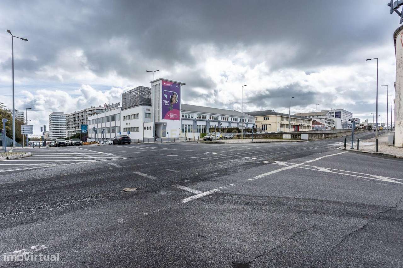 Oportunidade de Investimento - Escritório no Parque das Nações-24