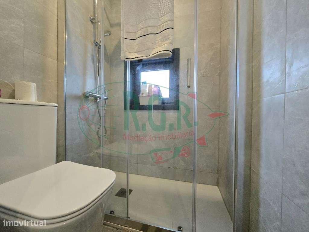 Moradia T2 (2 Suítes) Remodelada Valbom - A 5 min Freixo Porto-35