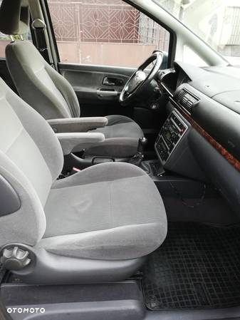 Ford Galaxy 1.9 TDI Ghia - 20