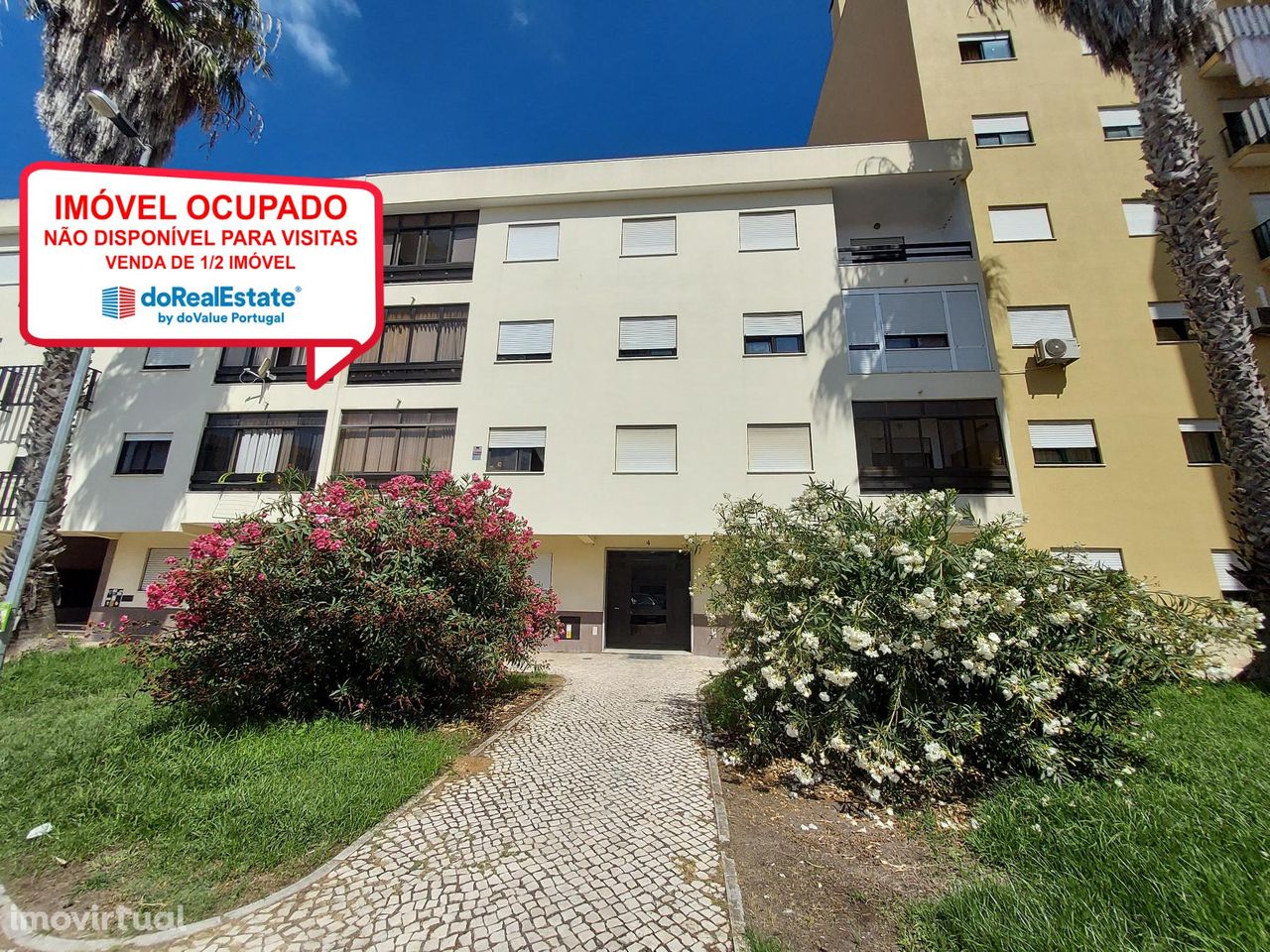 Apartment/Flat/Residential em Setúbal, Seixal REF:10568