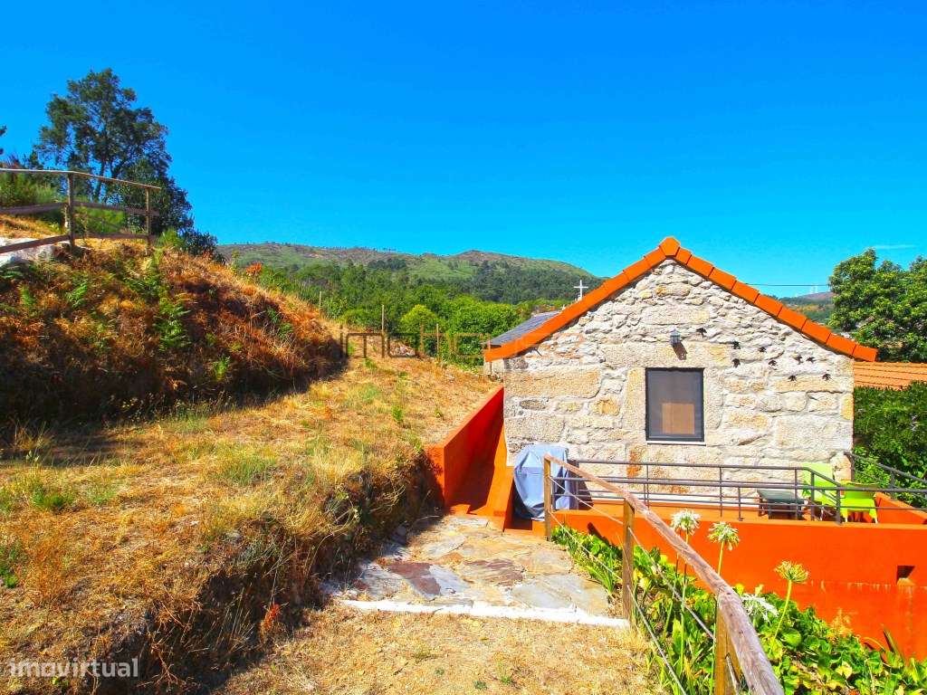 Casa T2 Restaurada na Serra da Freita-18