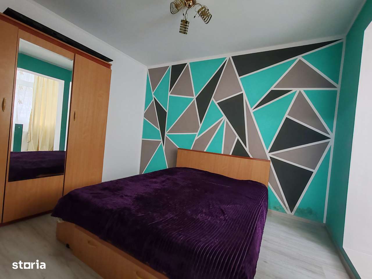 Apartament 2camere Nord/Negru Voda, etaj 1, centrala, balcon inchis-2