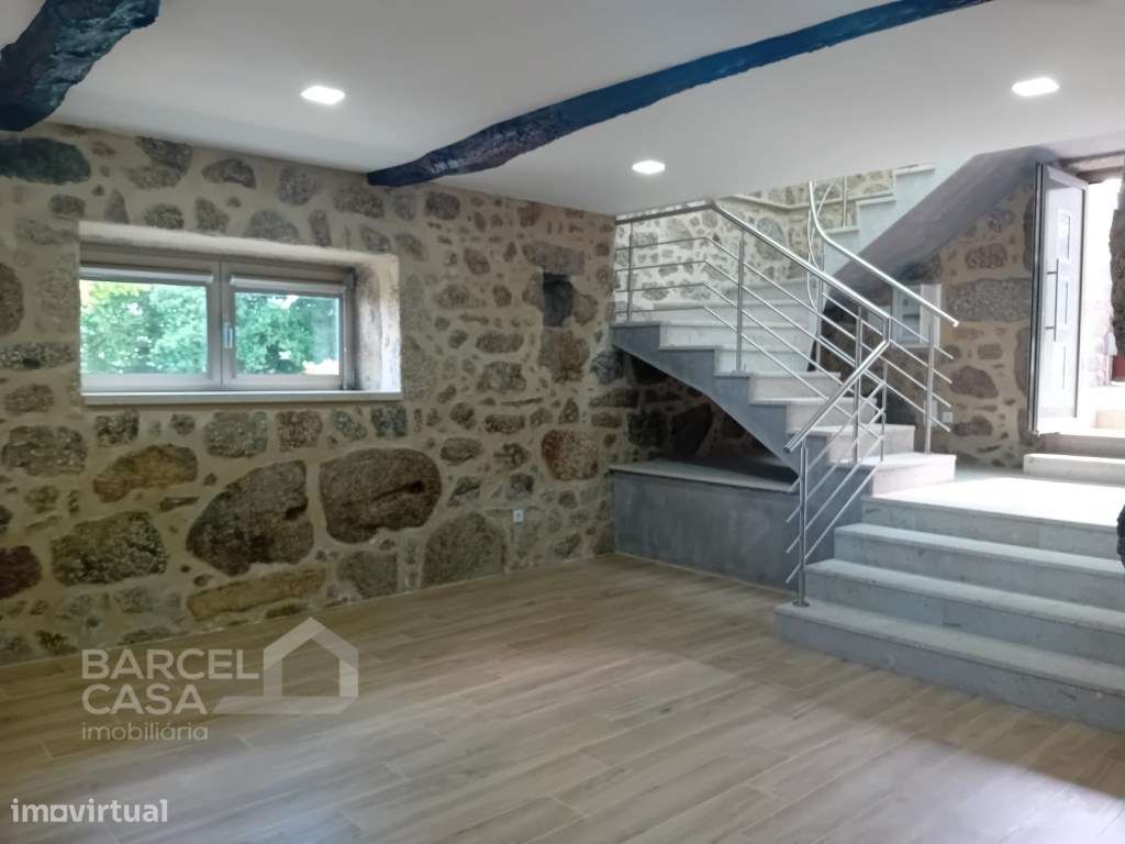 Exclusividade e Charme em Pedra: Moradia Individual T3 em Carapeços...-6