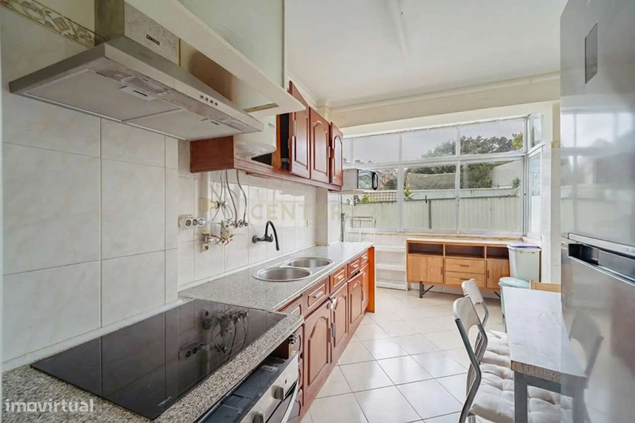 Apartamento T2 em Cacilhas – Excelente Localização-10