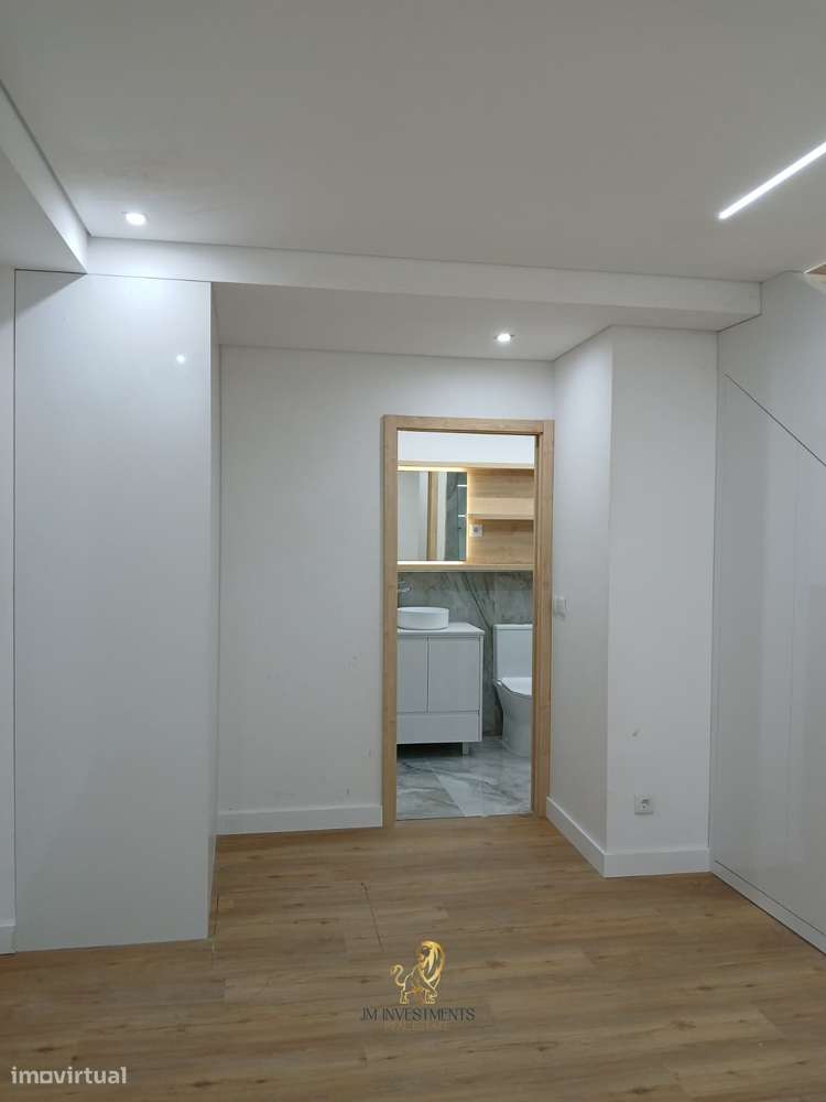 Apartamento Duplex T0 Novo-19