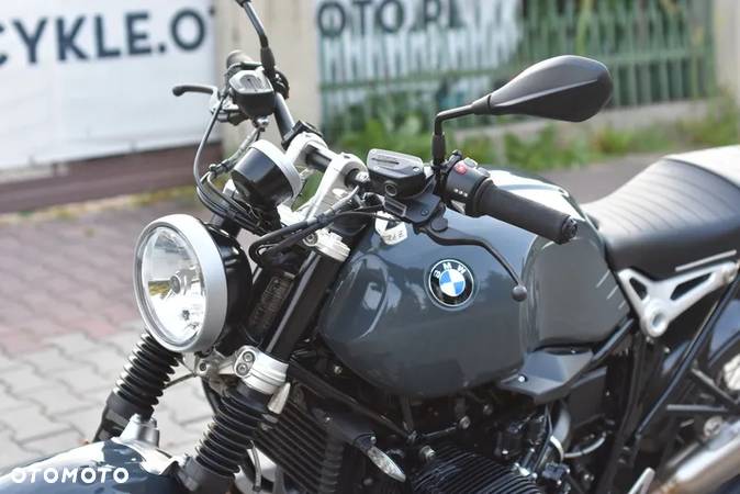 BMW R - 16