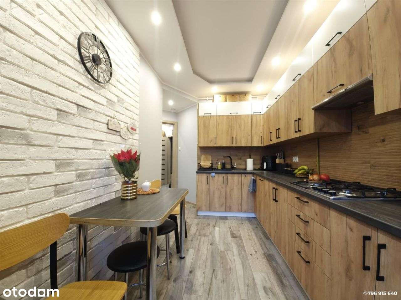 55m2 / 2 pokoje / super stan / Centrum / 2005r. - Pełny obrazek: 5/14