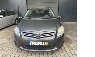 Toyota Auris 1.4 D-4D AC