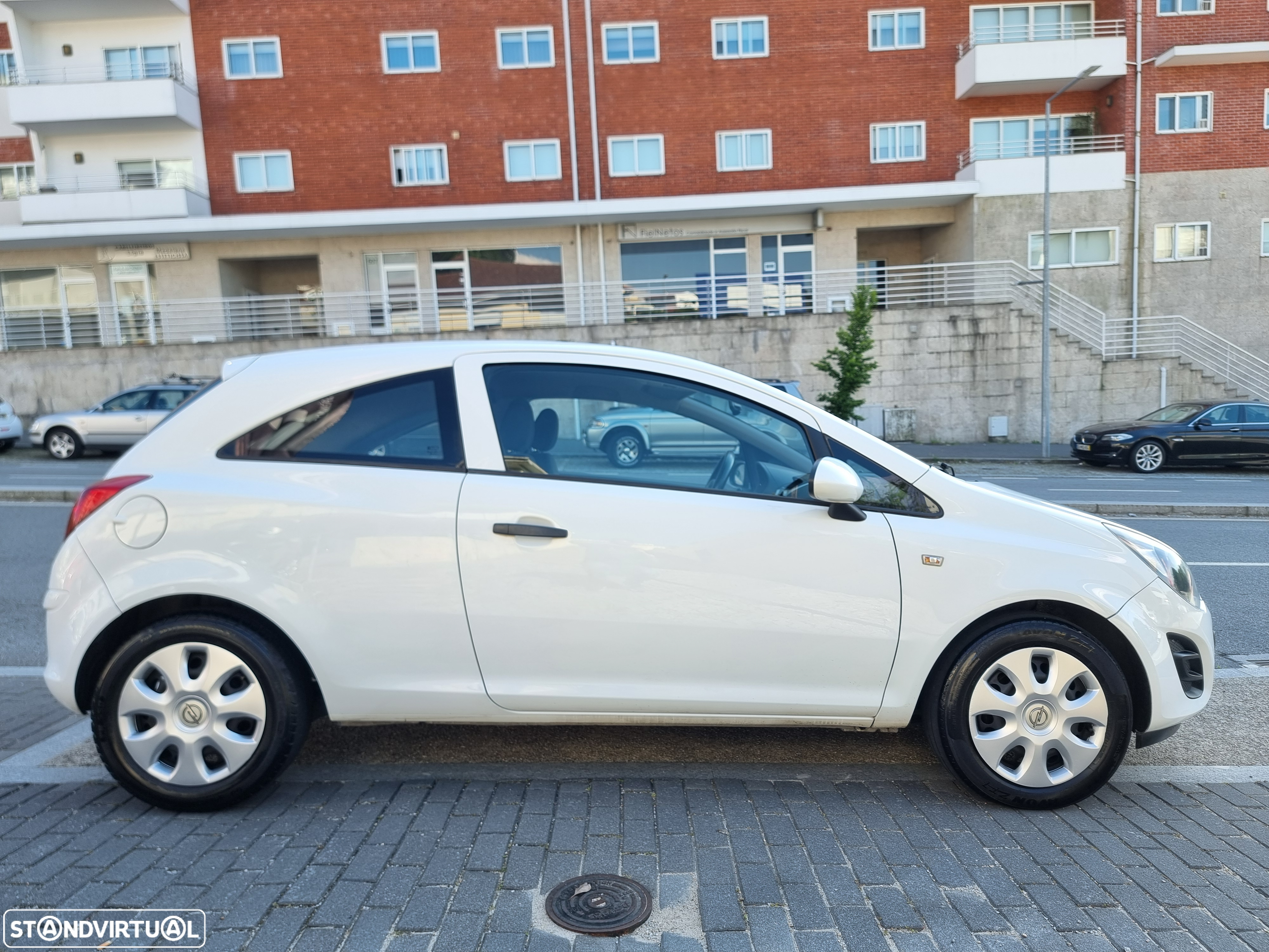 Opel corsa - 4