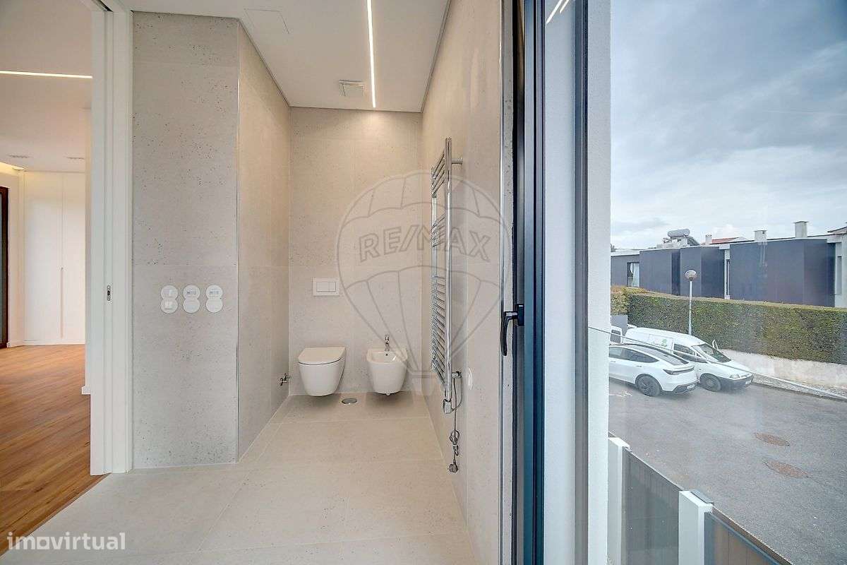 Moradia T4 para venda-28