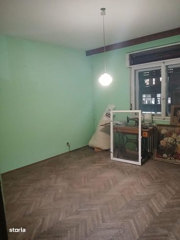 Vanzare apartament patru camere garaj boxa Palatul Cotroceni-2