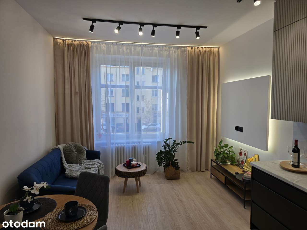 KRZYKI, Gajowicka, Balkon Parking Piwnica Oferta bezpośrednia - Pełny obrazek: 3/11