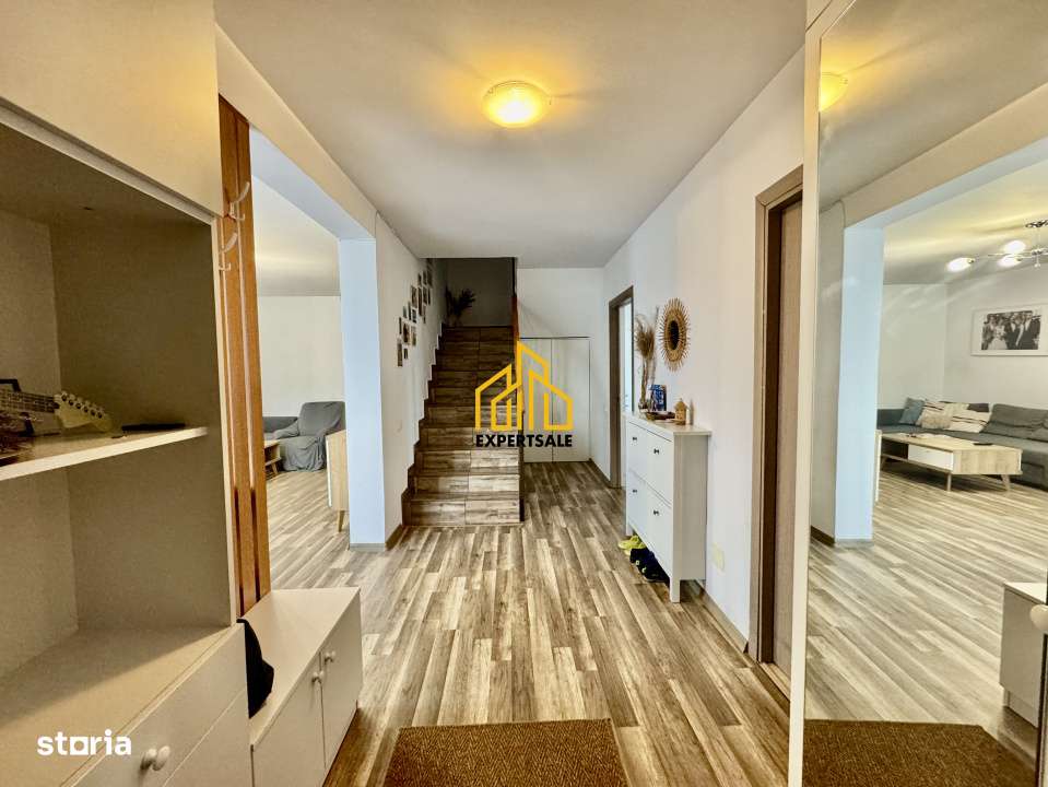 CASA CLINCENI/ MOBILATA/UTILATA/6 CAMERE - Imagine principală: 4/12