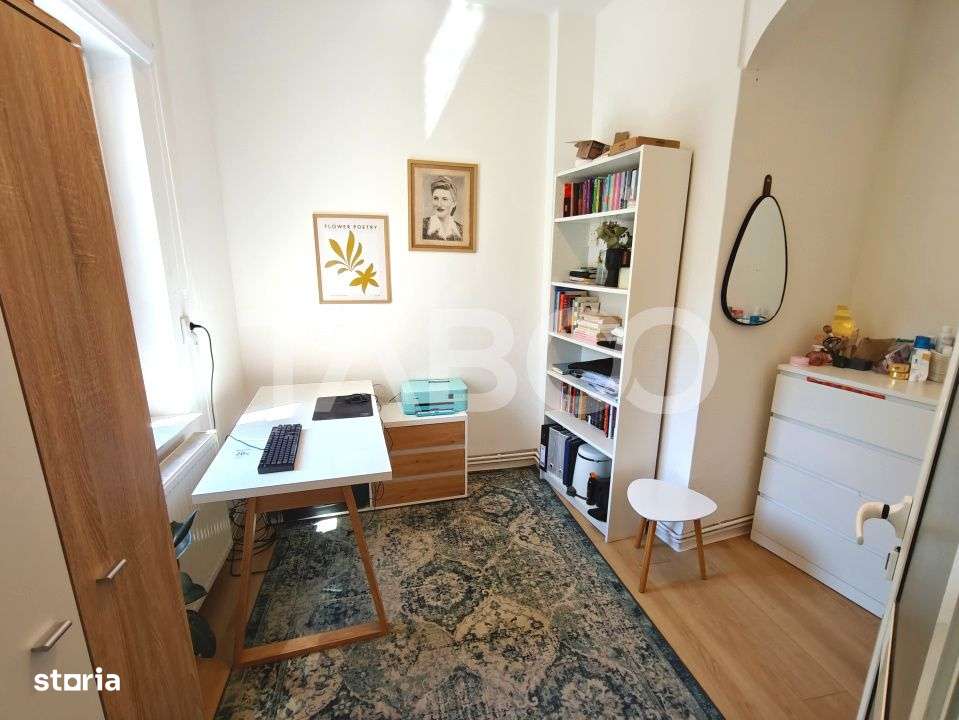 Apartament decomandat cu 2 camere si pivnita in Centrul Istoric Sibiu - Imagine principală: 2/14