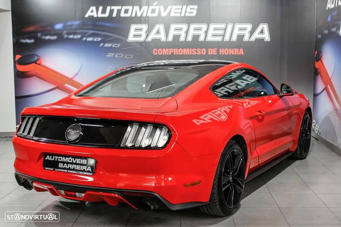 Ford Mustang 2.3 Eco Boost - 6