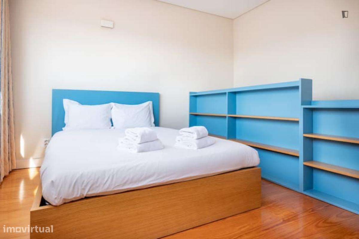 Apartamento com 1 quartos - localizado em Santo Ildefonso Porto - Grande imagem: 2/8