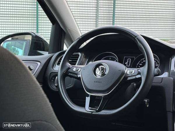 VW Golf Variant 1.6 TDi Confortline DSG - 12