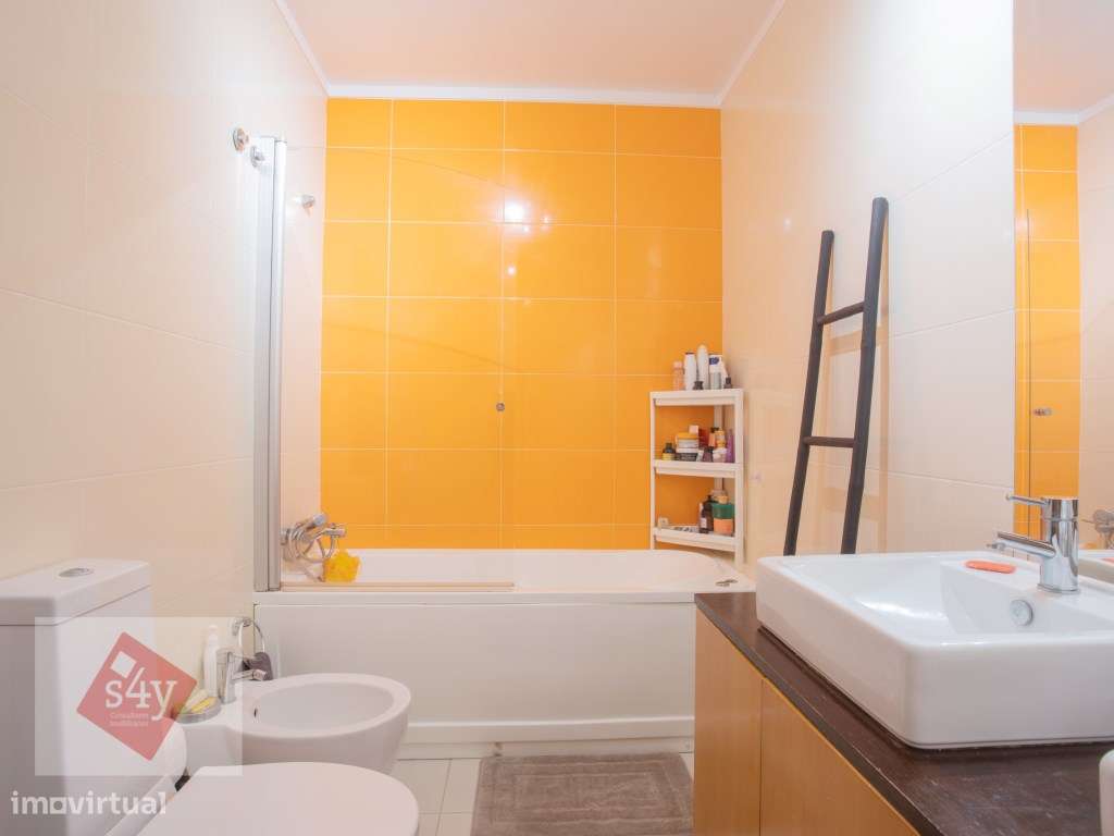 Apartamento T3 com Garagem e Terraço em Vila Serena - Pinhal Novo-10