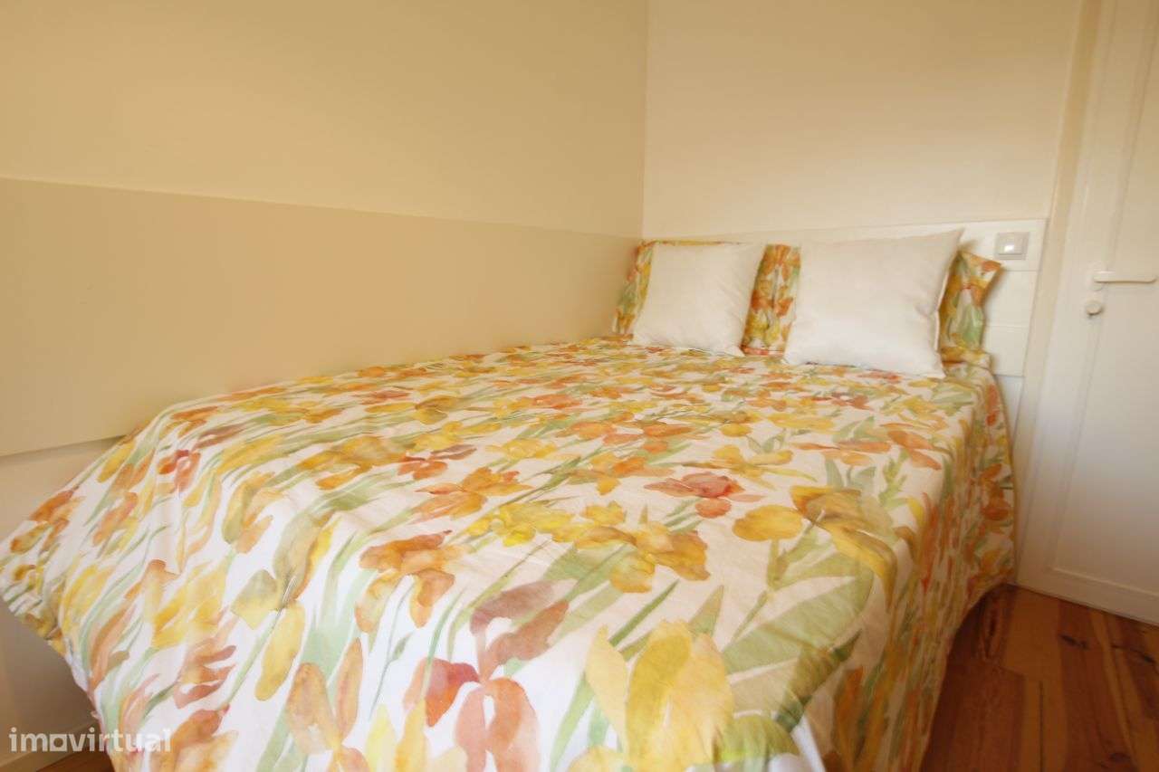 Duplex T1: Elegância e Tranquilidade em Alvalade - Grande imagem: 5/12