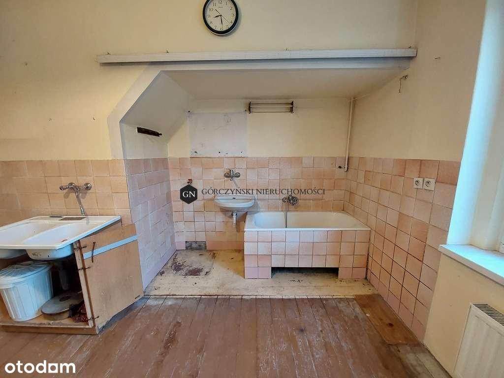 Ul. Henrykowska/Świetna lokalizacja/do gen.remontu-13