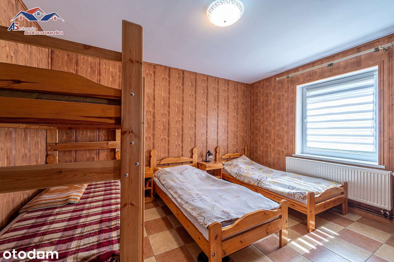 Na sprzedaż 2 domy na jednej działce-11