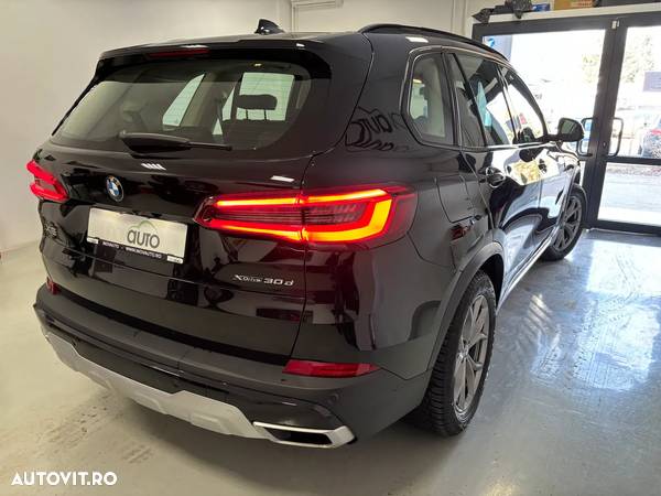 BMW X5 xDrive30d - 7