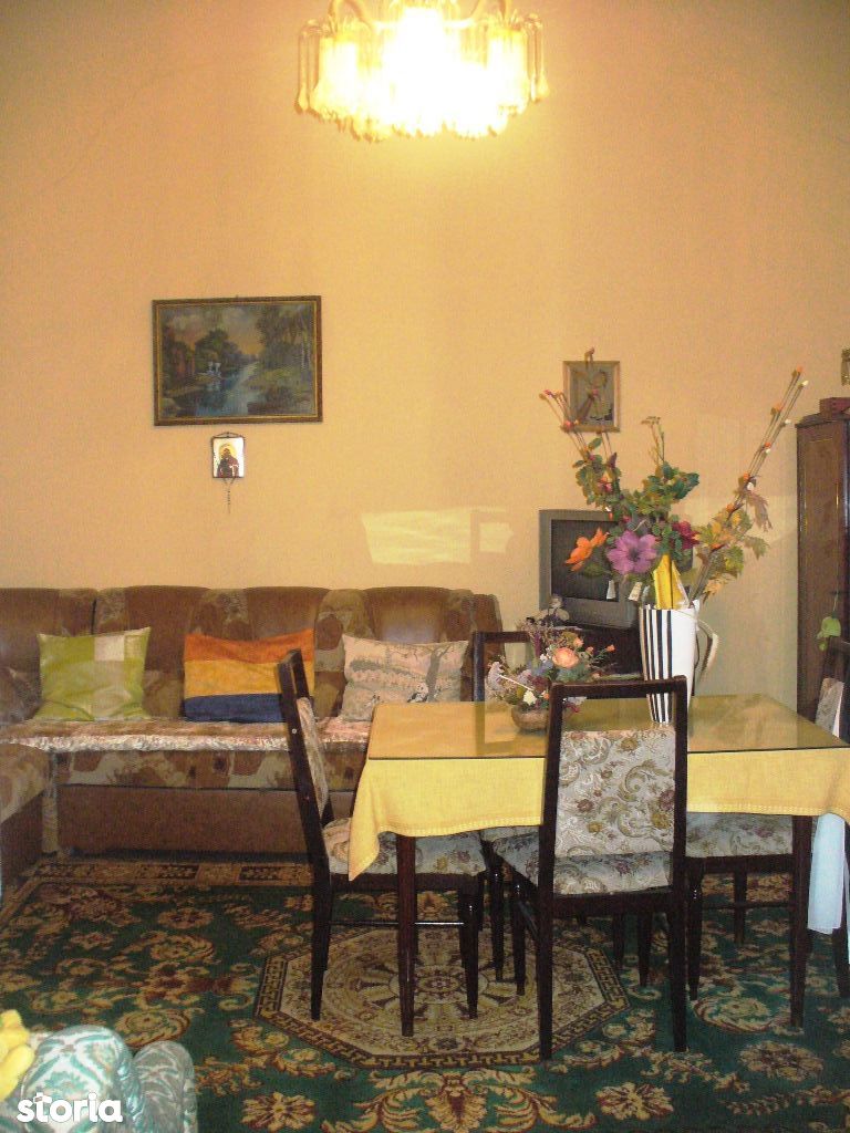 Apartament la casa cu 4 camere in Sibiu