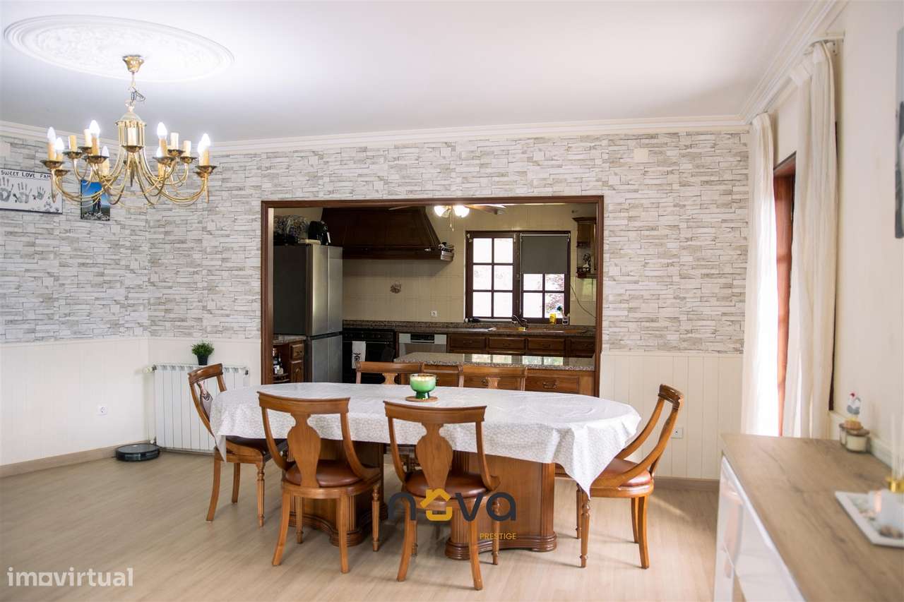 Moradia Independente T4 com Vista Panorâmica – Arcos de Valdevez-28