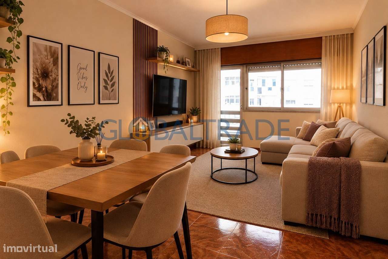 Apartamento T3 com Garagem Box em Vila D'Este-0
