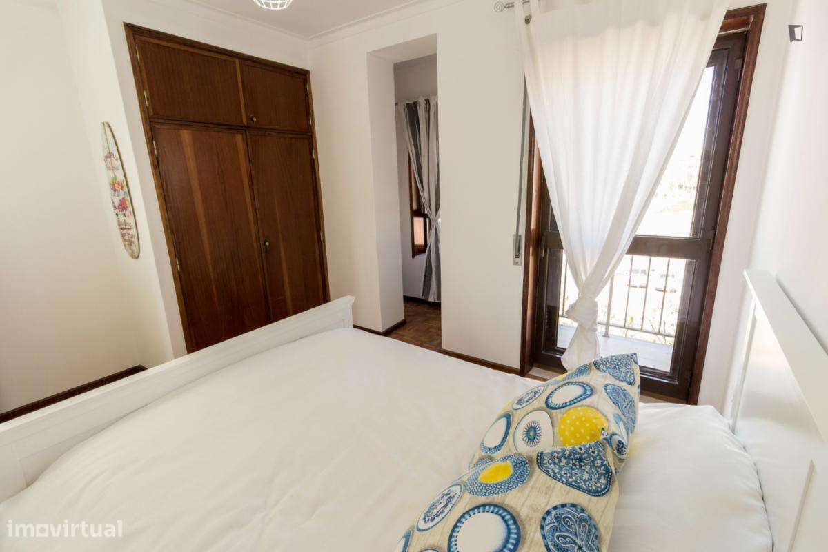 Quarto - localizado em Póvoa de Varzim Porto - Grande imagem: 4/10